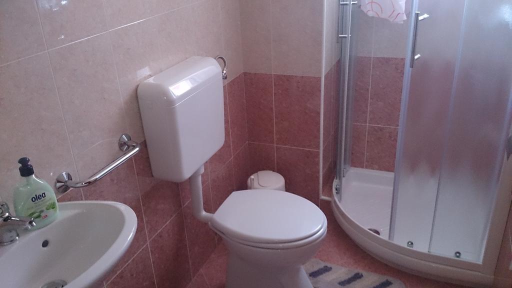 Garden Apartment Maria Vrsar Δωμάτιο φωτογραφία