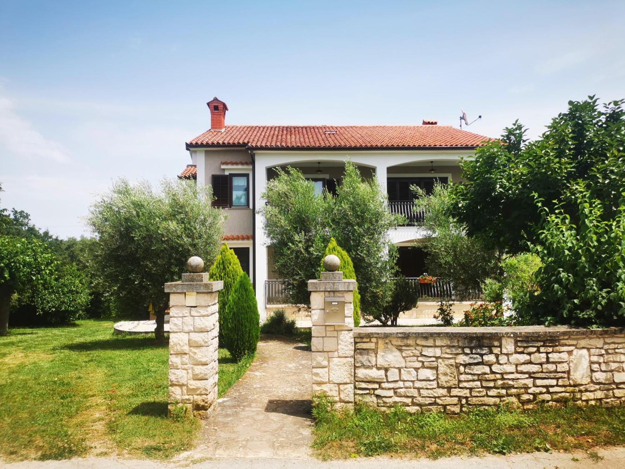 Garden Apartment Maria Vrsar Εξωτερικό φωτογραφία