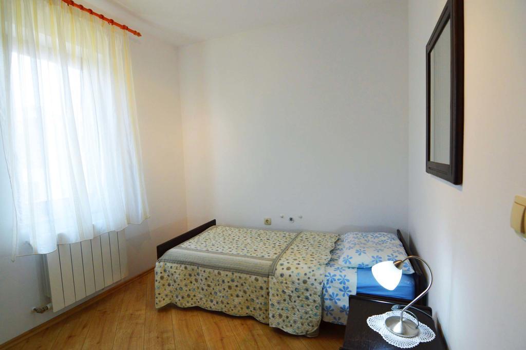 Garden Apartment Maria Vrsar Εξωτερικό φωτογραφία