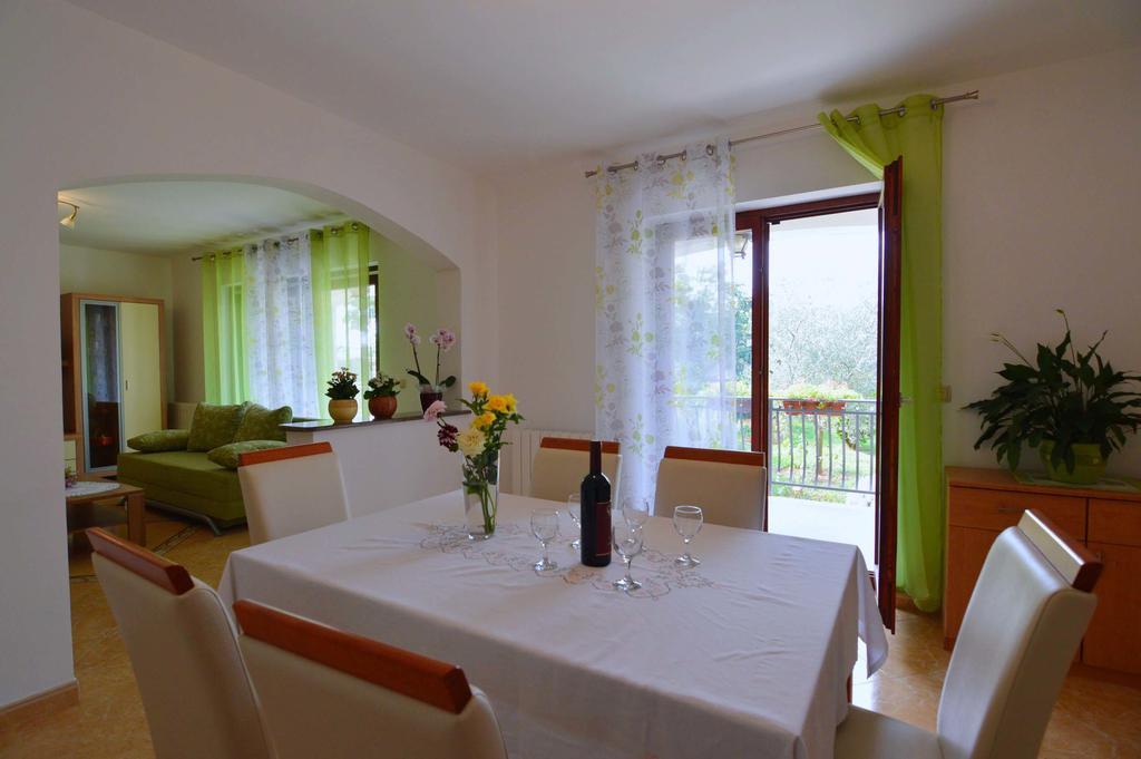 Garden Apartment Maria Vrsar Εξωτερικό φωτογραφία